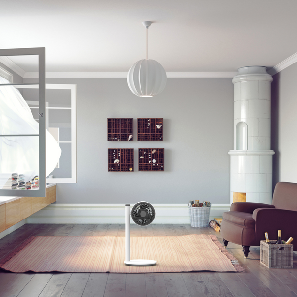 Boneco Air Shower F120 Ventilator mit elegantem Standfussdesign und manuell drehbarem Luftstrom.