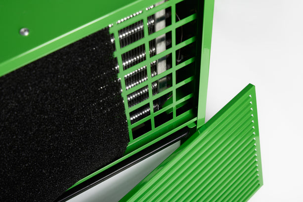 ecodry 425 Luftentfeuchter mit 4 stabilen Lenkrollen und automatischer Heissgas-Abtauvorrichtung.