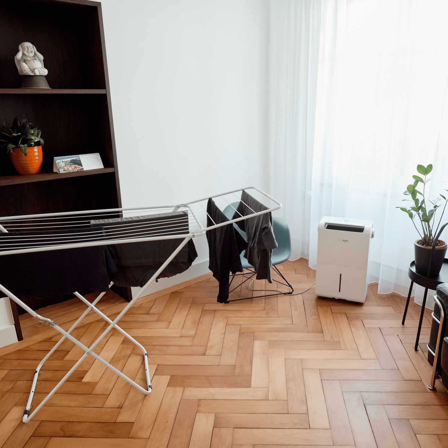 ecoQ DryAir 35L Energy Saver Luftentfeuchter mit Hygrostat, 4 Betriebsstufen und Wassertank von 6l.