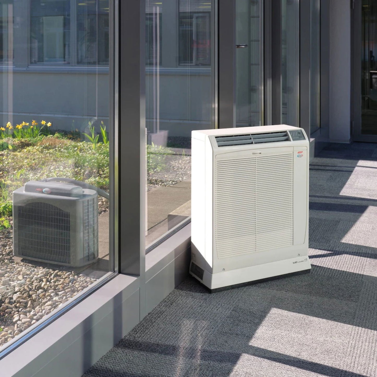 Mobile Split-Klimaanlage Argo Ulisse 13 DCI eco mit Wi-Fi, leise und energieeffizient für Räume bis 40 m².