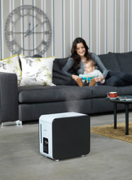 Boneco S450 Verdampfer Luftbefeuchter mit 550 ml/h Befeuchtungsleistung und 7 l Wassertank.