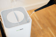 ecoQ HumidAir E250+ Luftbefeuchter mit UV-Licht, für Räume bis 35 m², kompakt und energiesparend.