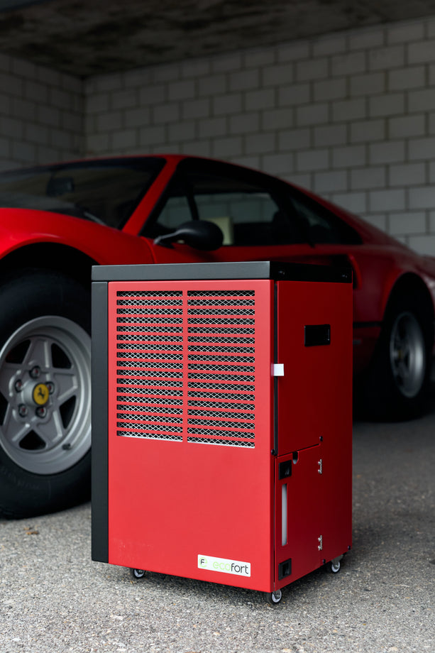 ecodry Neptun in Ruby Red, mobiler Luftentfeuchter mit Hygrostat-Steuerung und automatischer Enteisung.