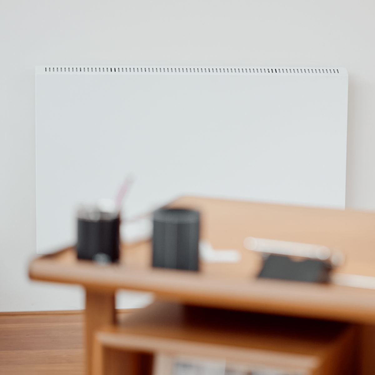 Hybrid-Heizgerät ecoheat Hybrid-T 600 für Wand- und Deckenmontage bei optimalem Frostschutz.