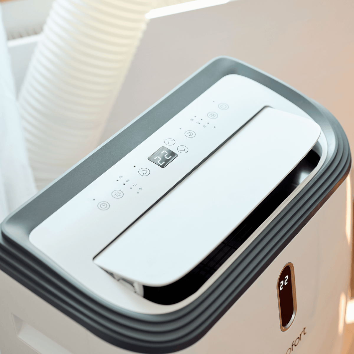 ecoQ CoolAir 16 | Mobiles Klimagerät mit WiFi (16000 BTU) | ecofort.ch