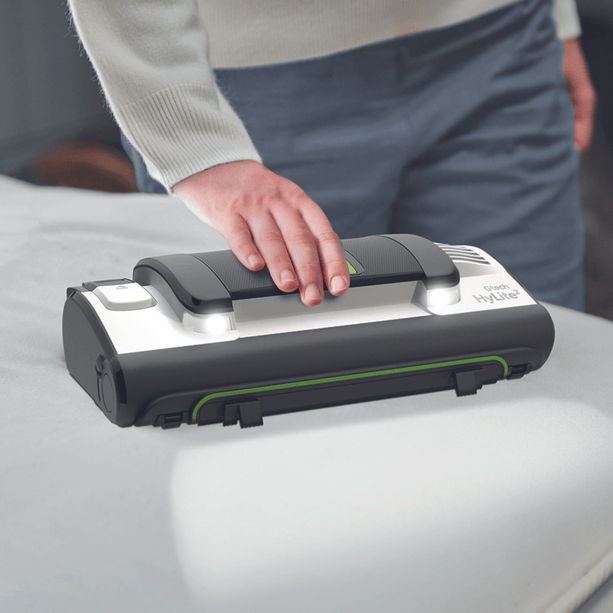 Der Gtech HyLite 2 macht Reinigen einfach: Leicht, kabellos, hygienisch. Beutelsystem und Akku sorgen für Sauberkeit ohne Stress.