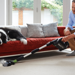 Der kabellose Gtech Pro Bag 2 K9 Staubsauger mit 2000 mAh Akku und 2 Saugstufen.