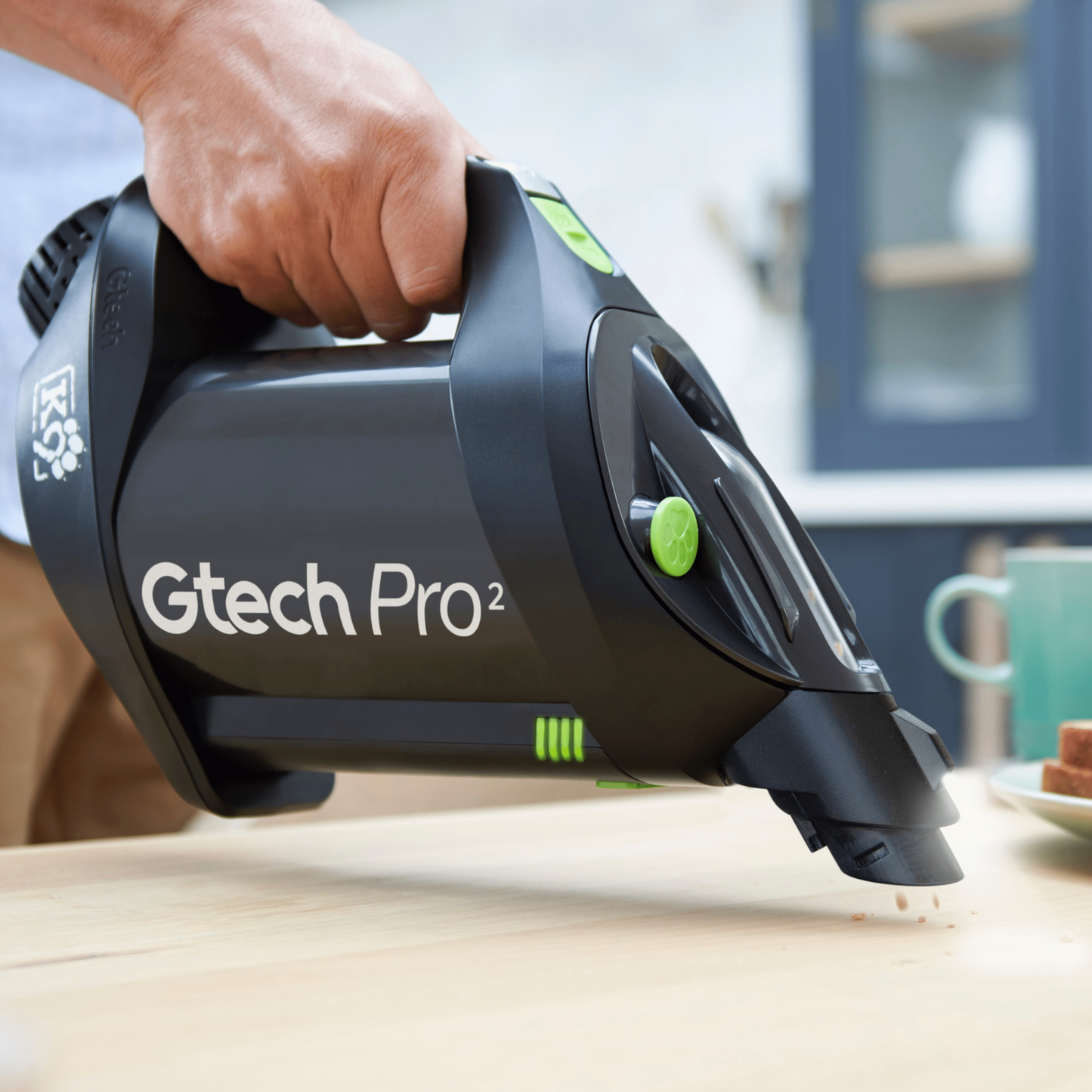 Gtech Pro Bag 2 K9 kabelloser Staubsauger mit 2000 mAh Akku, 2 Saugstufen und 1.5 l Beutelvolumen.