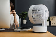 Meaco Sefte® Table: Tischventilator mit 3 Betriebsstufen, 25 dB leise und leuchtender Fernbedienung im Dunkeln.