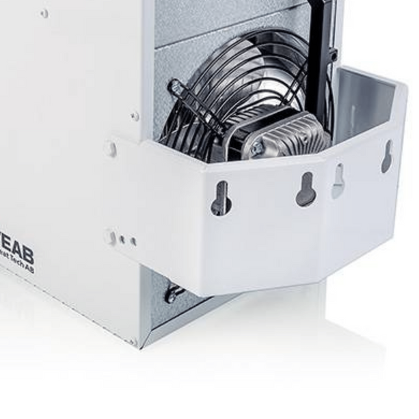 Elektro-Heizlüfter Veab ENV-L 3 kW mit Wandhalterung, IP44, robuster Edelstahlkonstruktion und externem Thermostat.