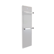 ZenSwiss furo Handtuchtrockner in Glanz Weiss mit integrierter Touch-Steuerung und polierten Handtuchhaltern.