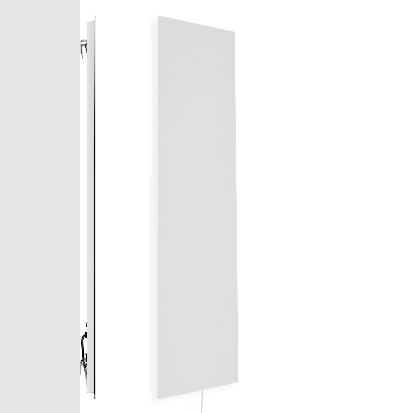 Niedrigenergie-Infrarotheizung ZenSwiss 570W in Matt Weiss, elegant und platzsparend, 40 cm x 170 cm.