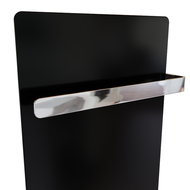 ZenSwiss furo Handtuchtrockner in Glanz Schwarz mit polierten Handtuchhaltern und integrierter Touch-Steuerung.